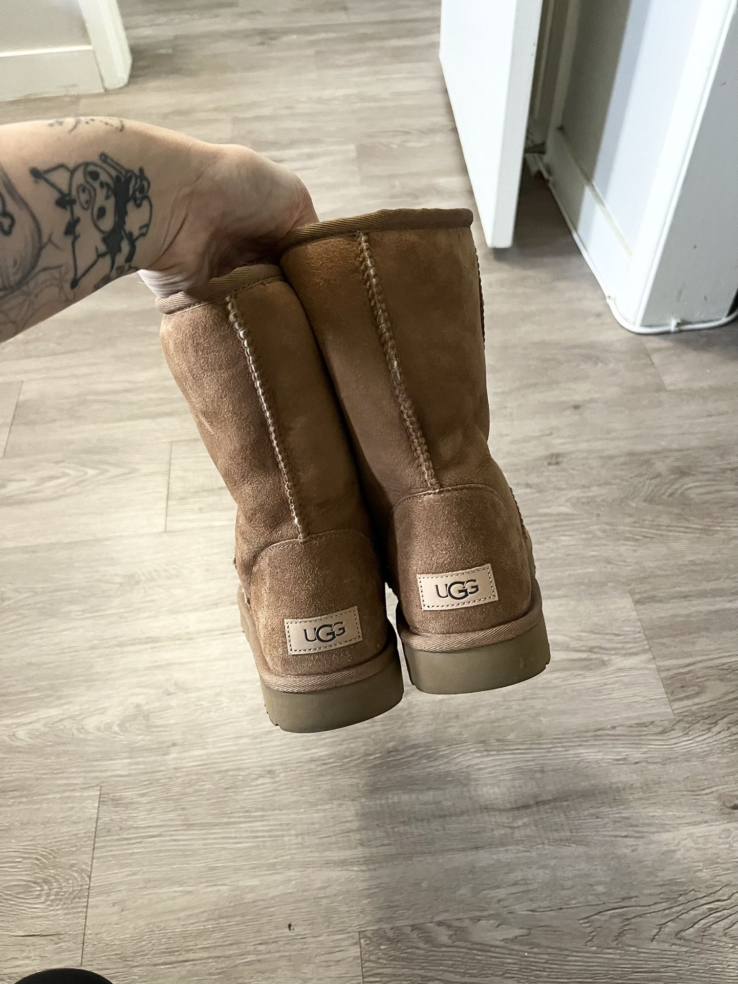 Ugg Classic Short Boots Size 11 