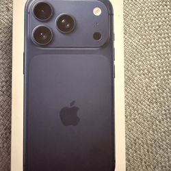 iPhone 17 Pro Deep Blue 1TB