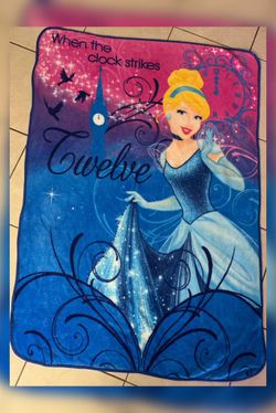 Cinderella Blanket And Book