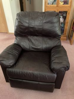 Dark Brown recliner