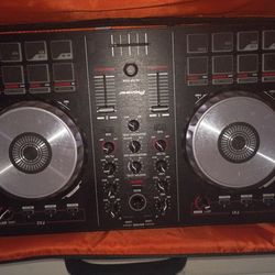 Pioneer DDJ-SB 2-Channel Serato DJ Controller / With USB CABLE