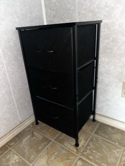 Dresser Stand