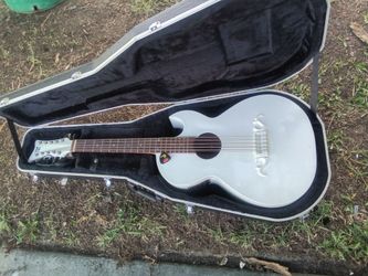 Bajo Quinto TM 10 string electric guitar