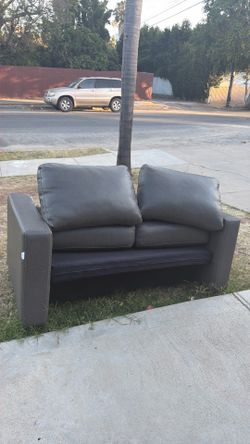 Free RV sofa/bed
