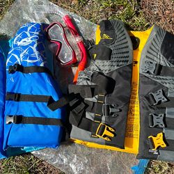 2 Adult Universal Life Jackets + Snorkels Set – Excellent Condition!