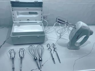 Hamilton Beach 6-Speed Hand Mixer