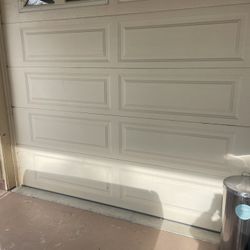 Single garage door 