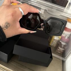 Designer Sunglasses For Sale Brand New 100% Authentic  Gucci,Burberry,Versace,Swarovski