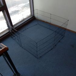 Dog Corral With Door  8/2×2 Pannals 