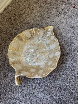 Set of 3 Gold Decorative Leaf Serving Trays