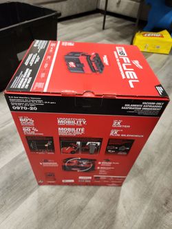 Milwaukee 2,5 gallons
