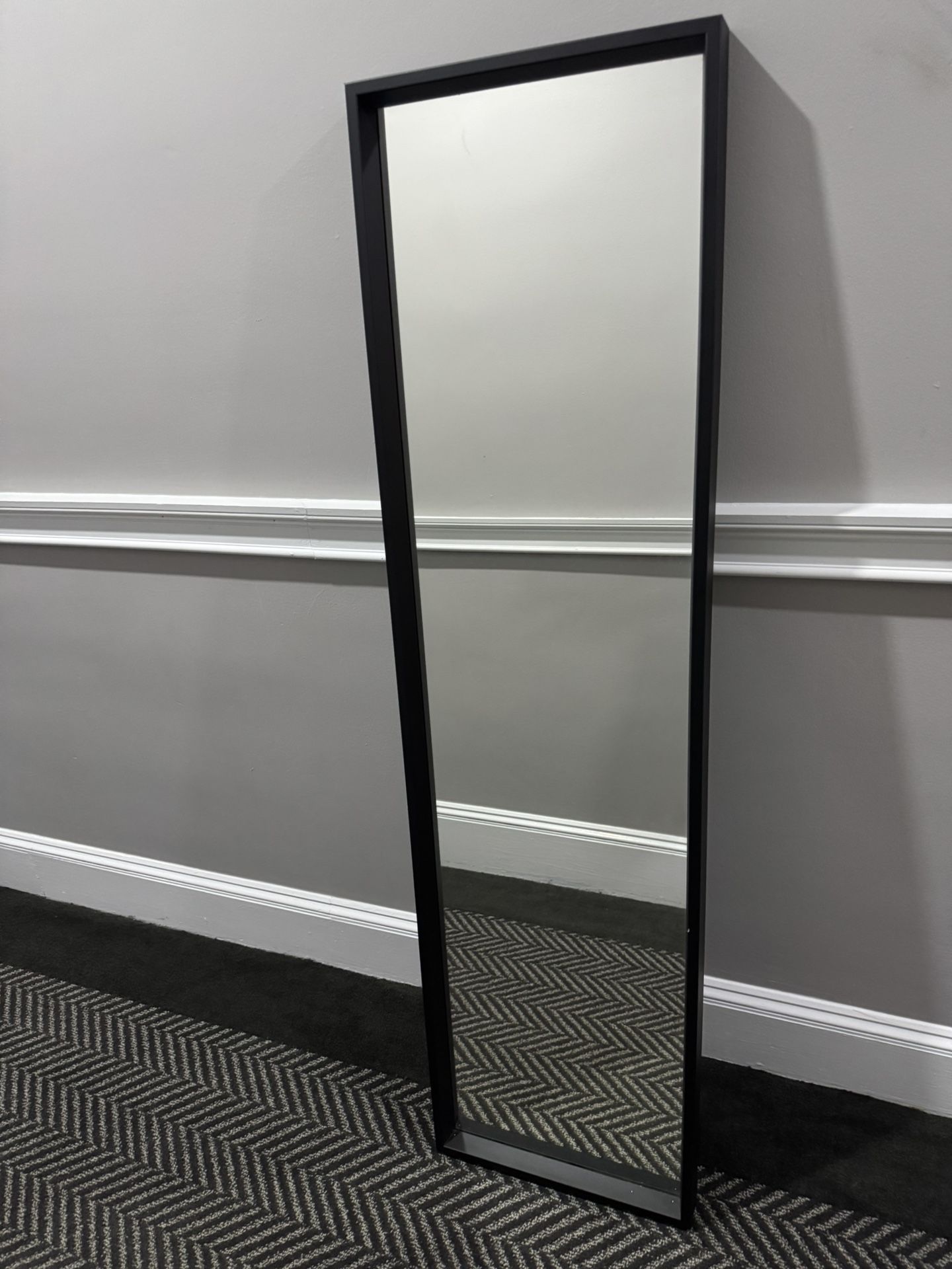 IKEA FULL LENGTH HEAVY MIRROR NISSEDAL STYLE