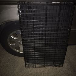 Very Nice Fold Up Large Dog Crate 36 Long 32 Wide 26 High Only $50