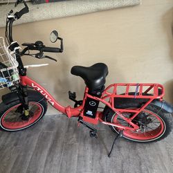 Vtuvia Electric Off Road Bicycle With Charger Great Condition