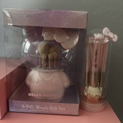 Hello Kitty Brushes