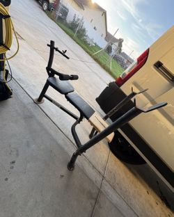 Weight Bench