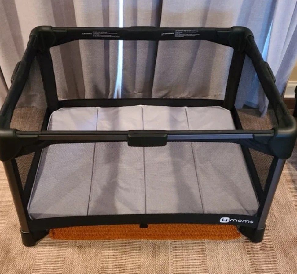 4moms Breeze Play yard, Crib