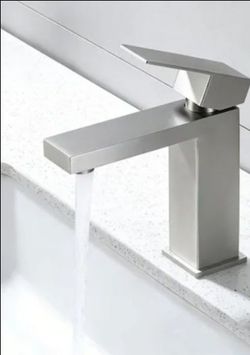 Brushed Nickel Bathroom Faucet, Pop Up Drain, Splash Free