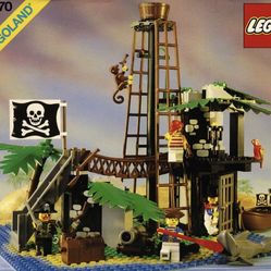 RARE 1989 Lego Pirates- Forbidden island (6270-1)
