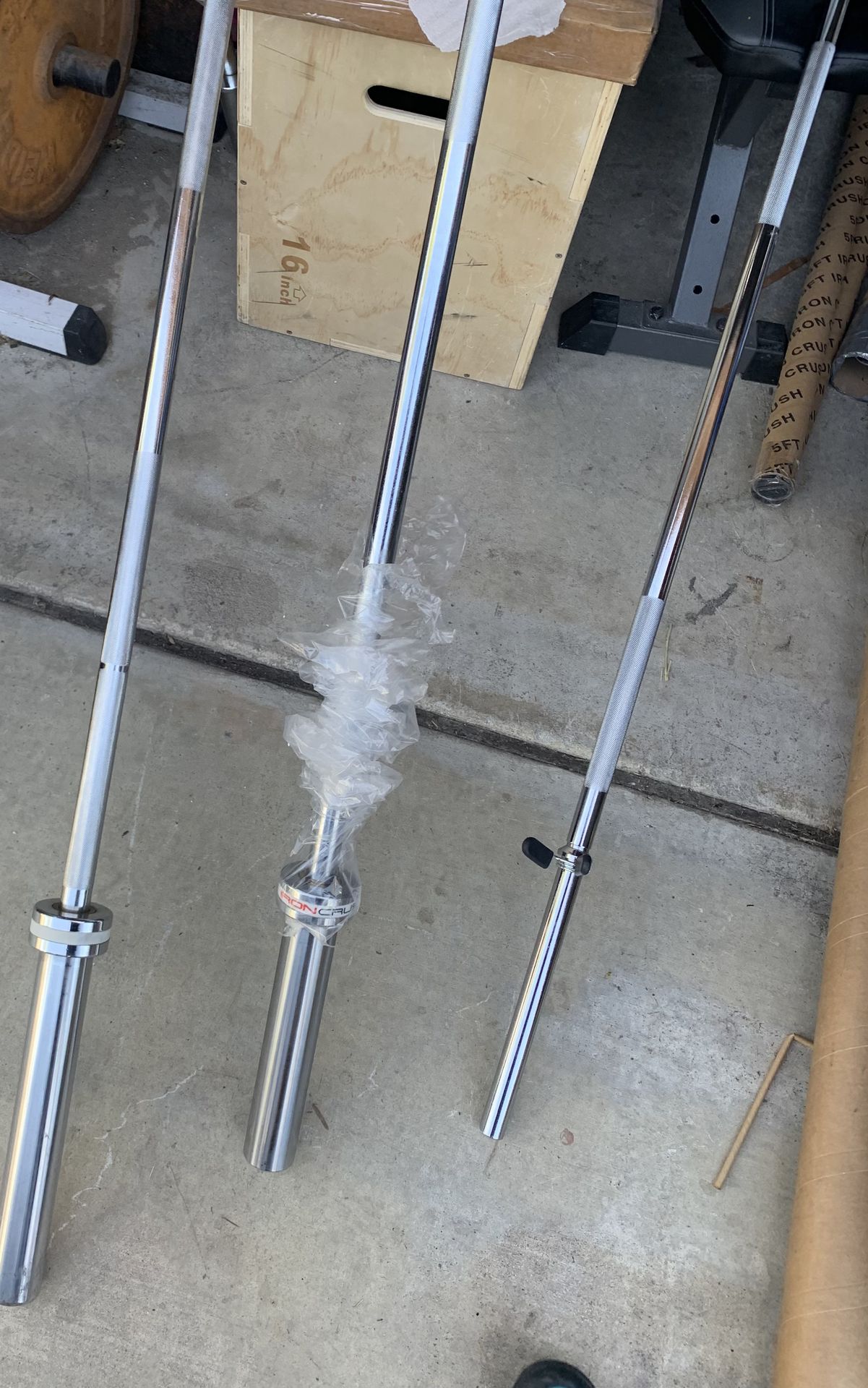 Very nice brand new Olympic barbells 6 Ft and 5 Ft. $80
