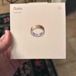 Oura Ring 4 Size 9 Gold New In Box