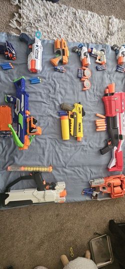 Nerf Guns 