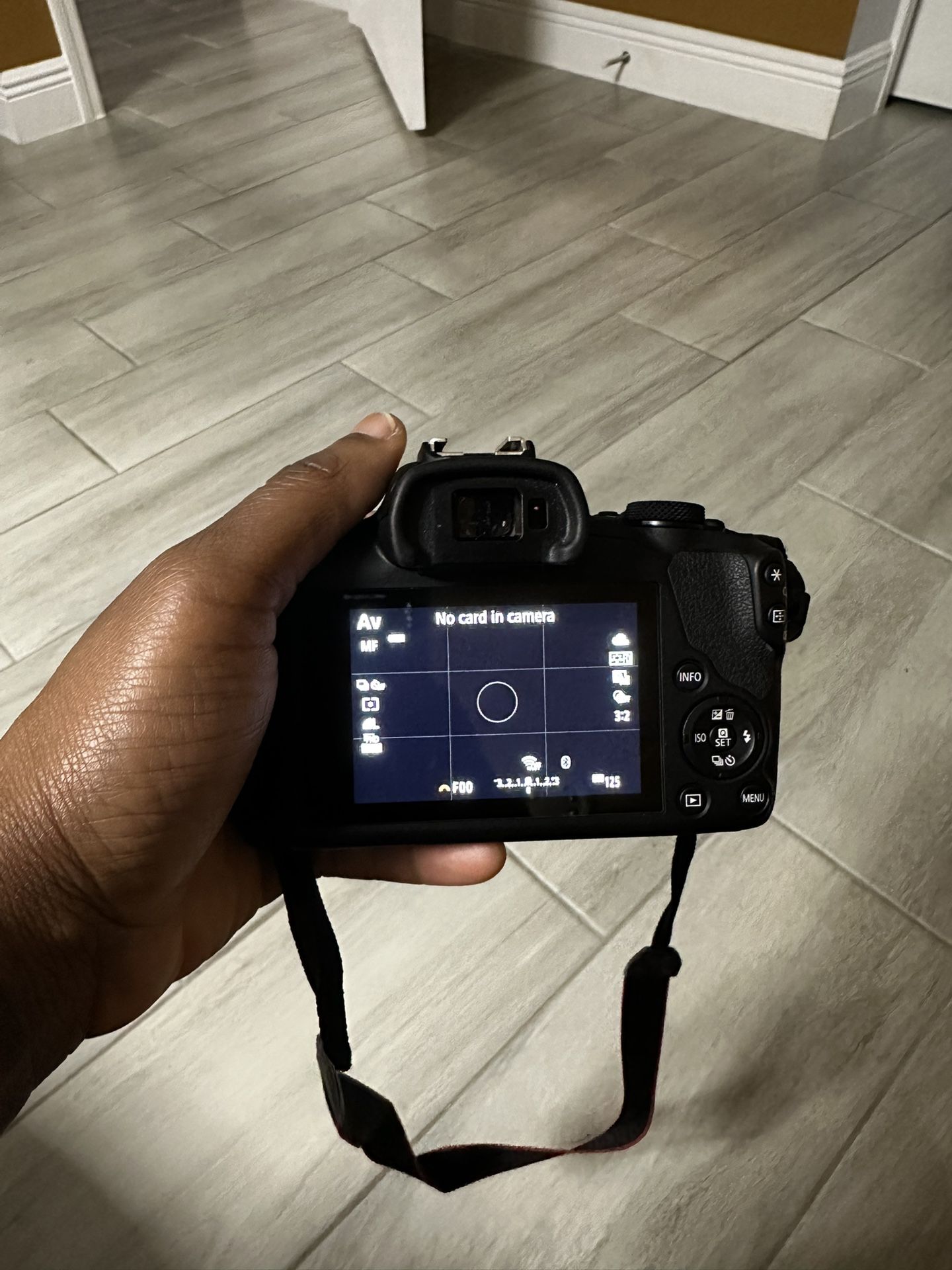Cannon R100