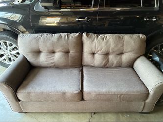 Pull out couch