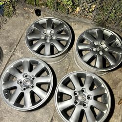 16 Toyota Camry, Siena Wheels 5x114.3 