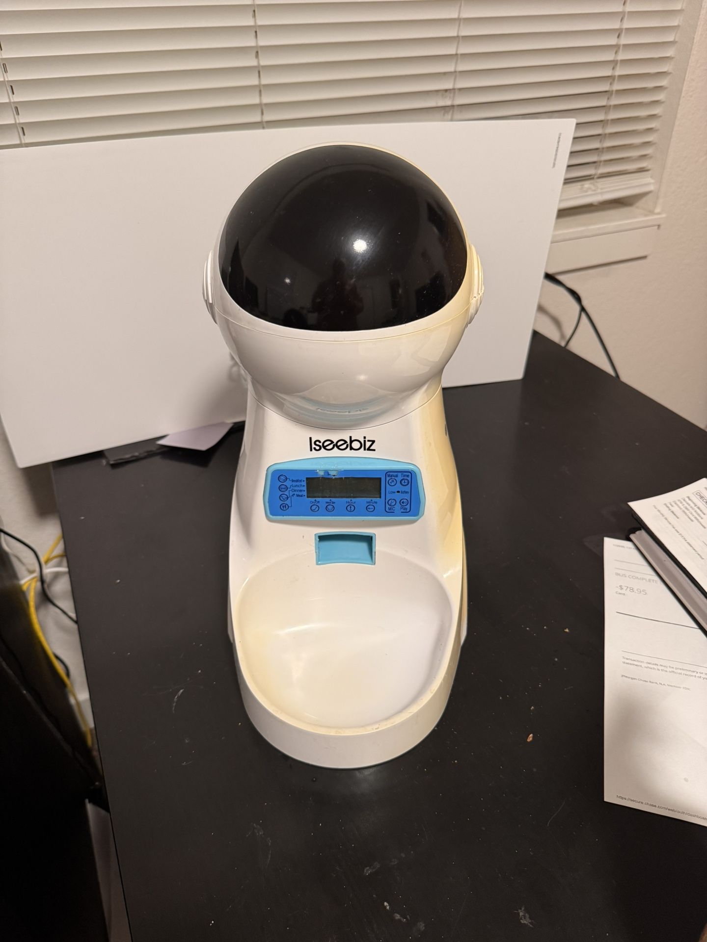 Iseebiz Automatic Pet Feeder