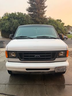 2003 Ford Econoline