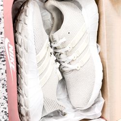 adidas Men's Ultraboost 1.0 DNA Shoes