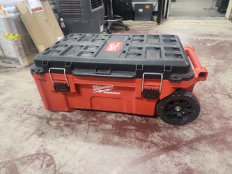 Milwaukee
PACKOUT 38 in. Rolling Modular Tool Chest