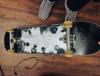 Complete Skateboard 