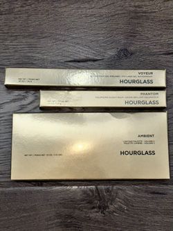 Hourglass Eyeliner, Glossy Balm, And Lighting Palette