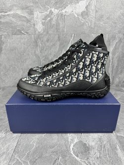 Dior B28 High Top Beige Men’s Boots