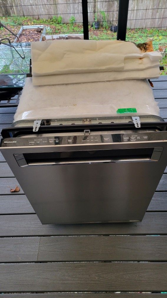 Kitchen Aid Dishwasher