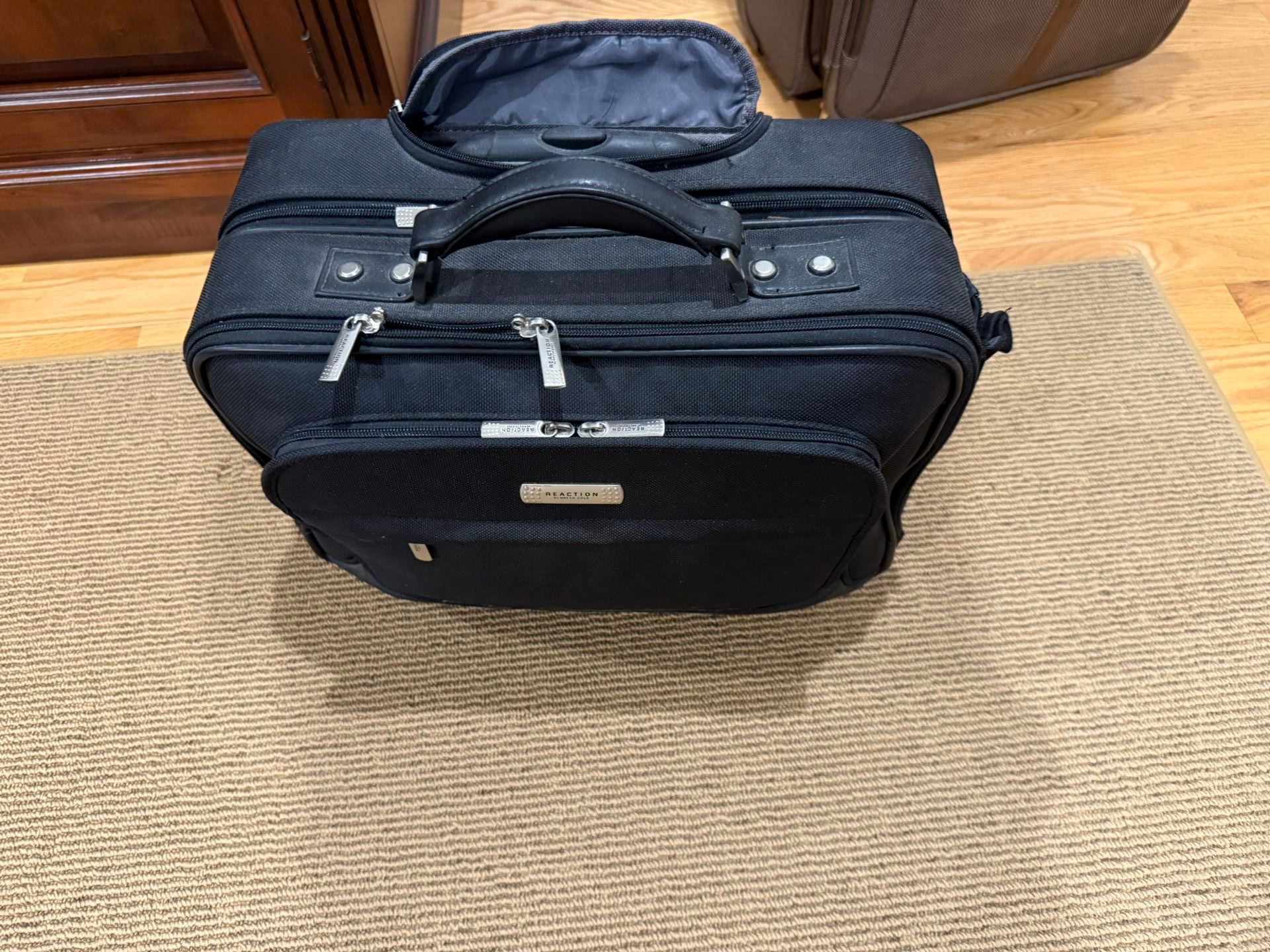 Kenneth Cole laptop Computer bag