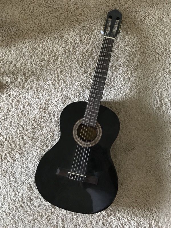 Lucero lc100 Classical Guitar Black Brand New