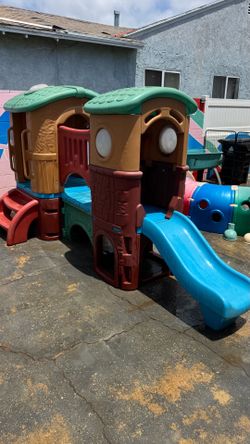 Jungle gym