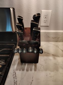 Henckels 15 piece knife set