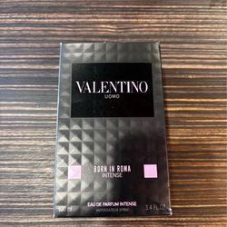 Valentino uomo born in roma intense