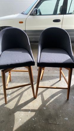 Rotating high Chairs 🪑 2 for $25