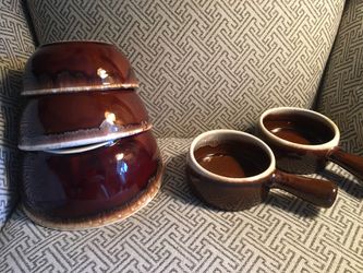 Vintage Brown Pottery Drip Glaze Drip Glaze Mixing/Serving Bowls and 2 Soup Crocks
