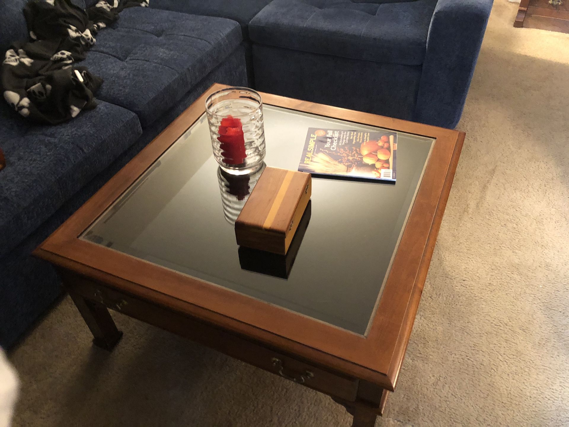 Beautiful Square Display-Drawer Coffee Table