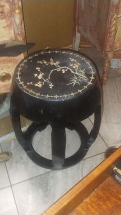 Vintage Chinese Dinning Stools