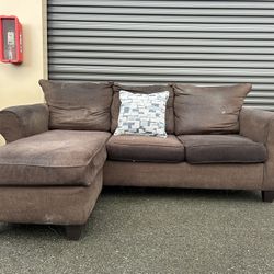 Sectional Couch 