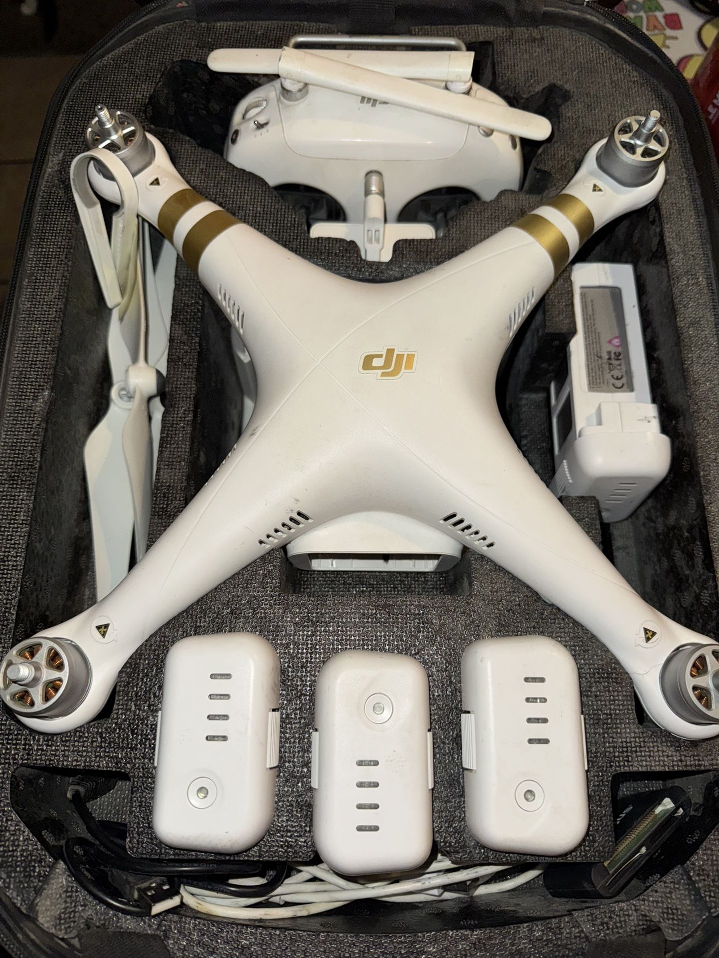 DJI PHANTOM PRO 3