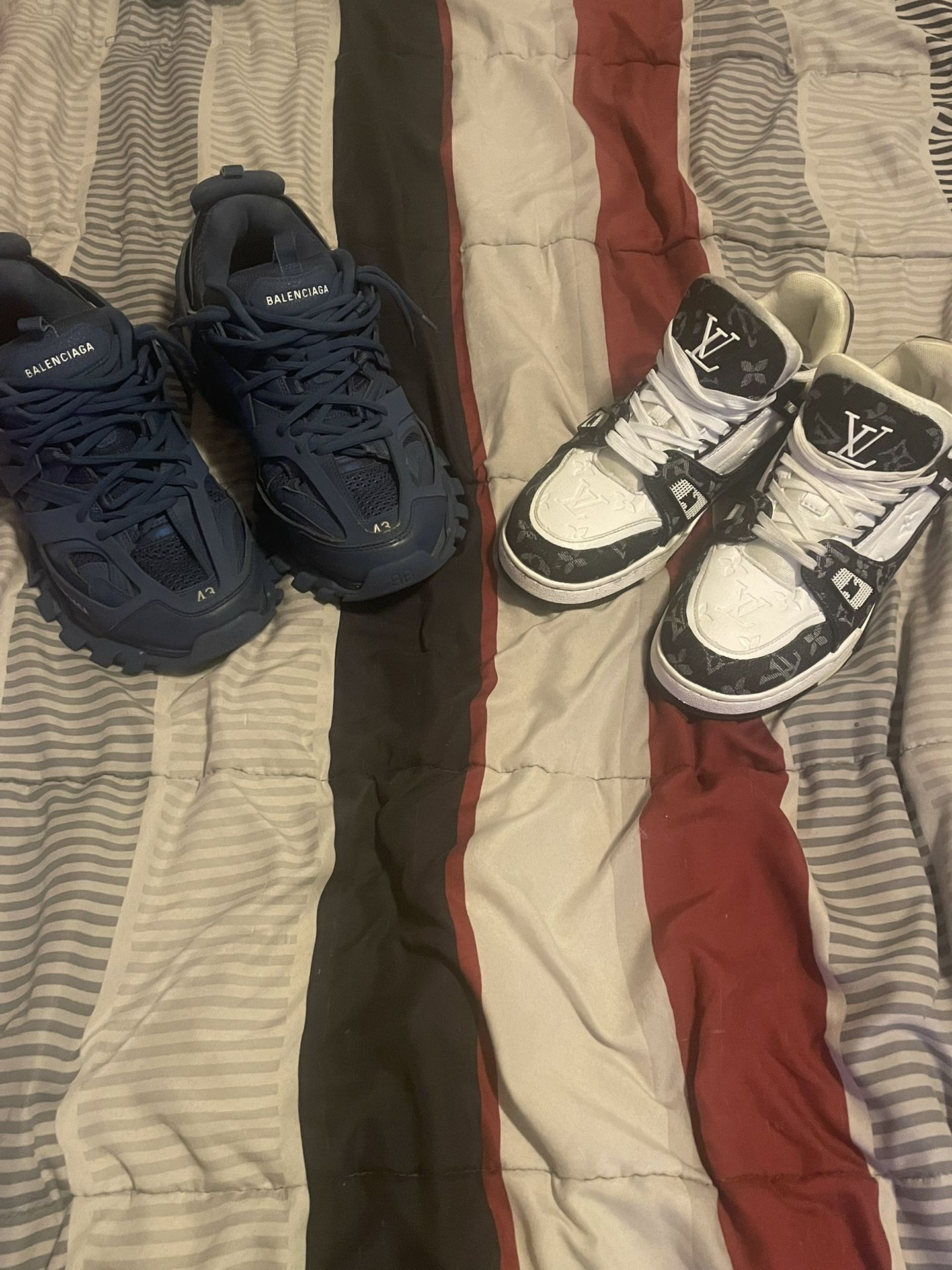 2 designer shoes Read desc