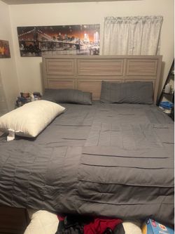 King size bed